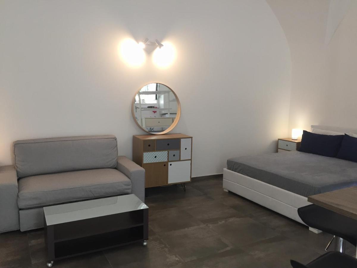 Zziny House Apartman Catania-Fontanarossai nemzetközi repülőtér Kültér fotó