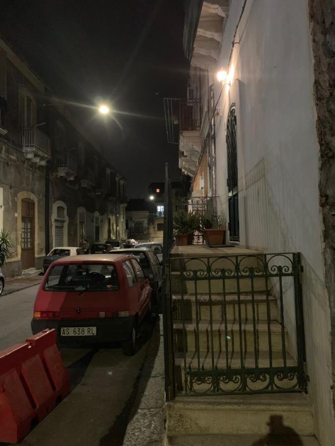 Zziny House Apartman Catania-Fontanarossai nemzetközi repülőtér Kültér fotó